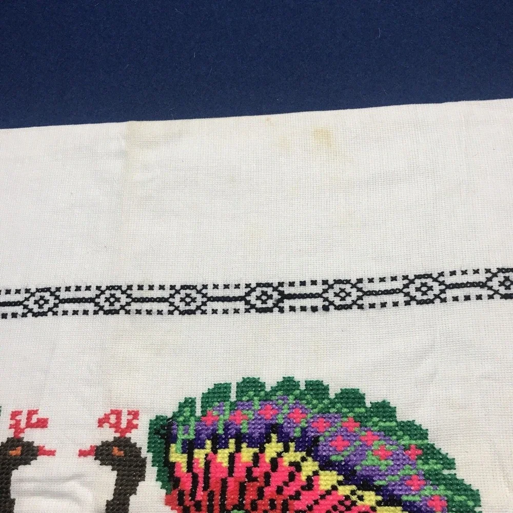 1 Embroidered Peacock Ukrainian Folk Pillow‎ Case Handmade 26